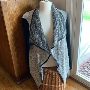 Sunny Leigh Flyaway Front Knit Sleeve Boucle Cardigan Sweater